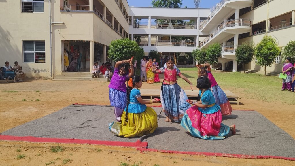 తెలుగు భాషా దినోత్సవం జాతీయ క్రీడా దినోత్సవం